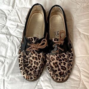 Sperry Leopard Calf Hair Loafers Slides 🐆